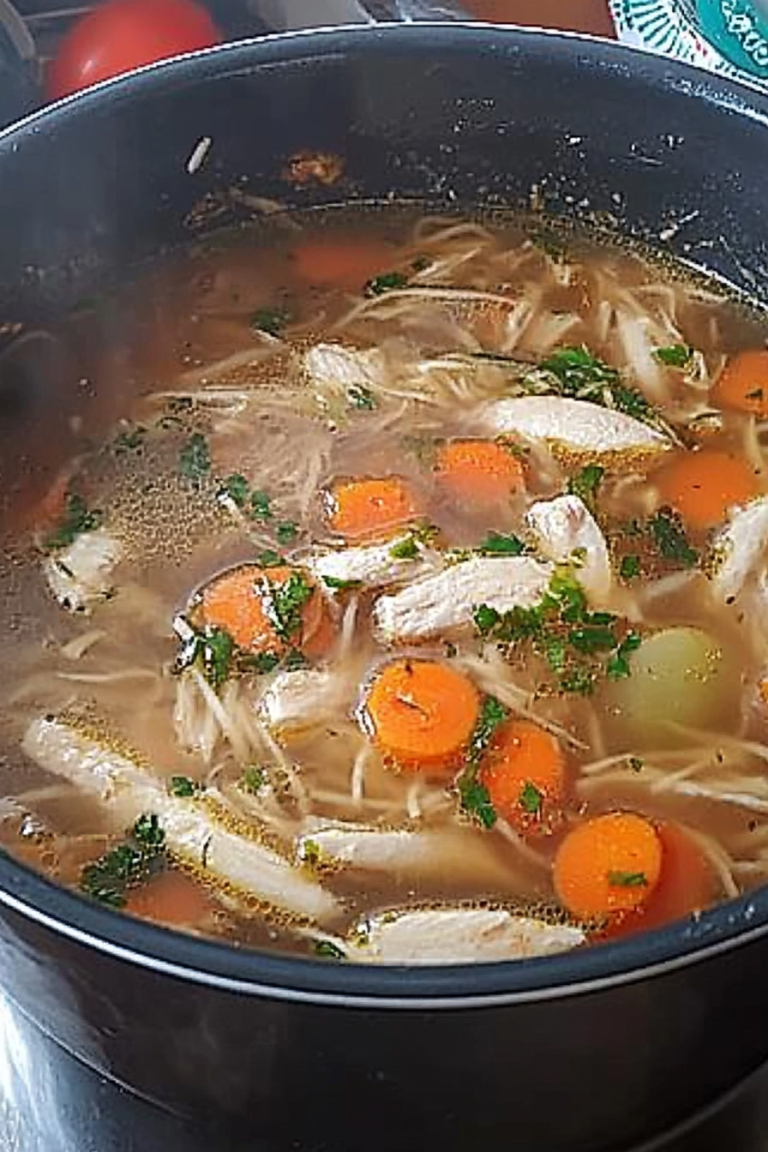 Hühnersuppe maken