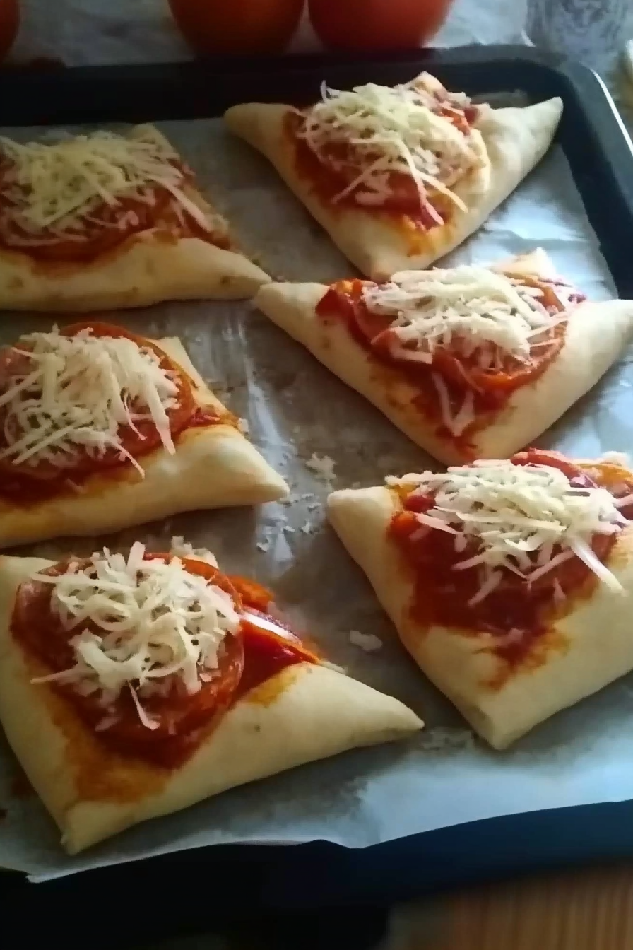 Pizza in Tütenform Final Dish Presentation